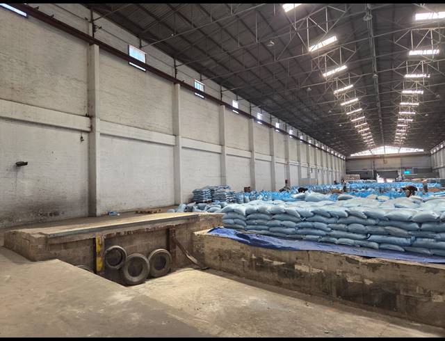 4,200M² WAREHOUSE FOR SALE IN JACOBS